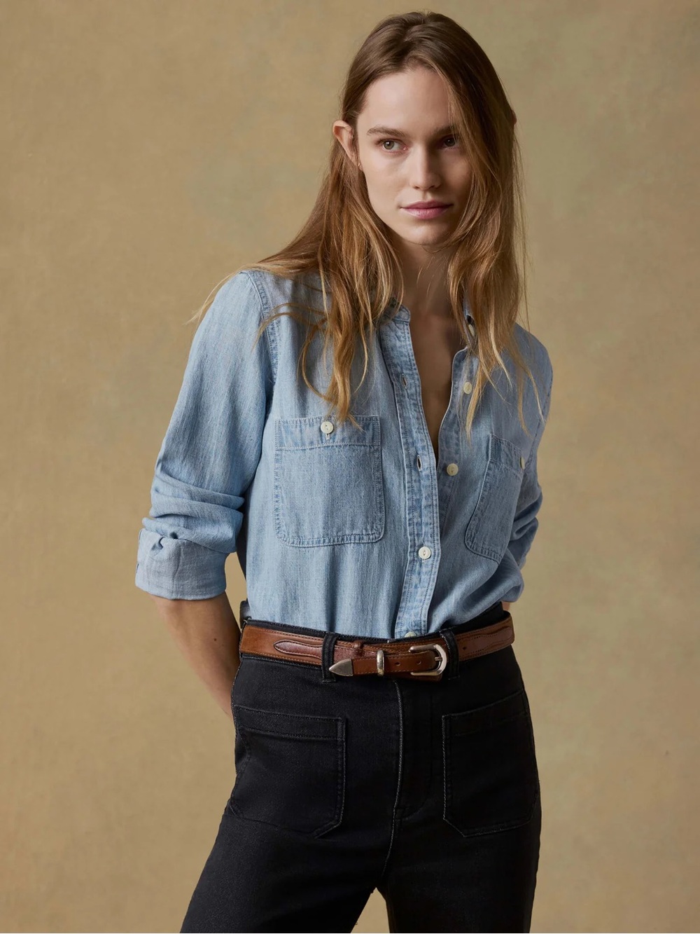 FAHERTY tried and true chambray classic shirt mid wash blue denim size S